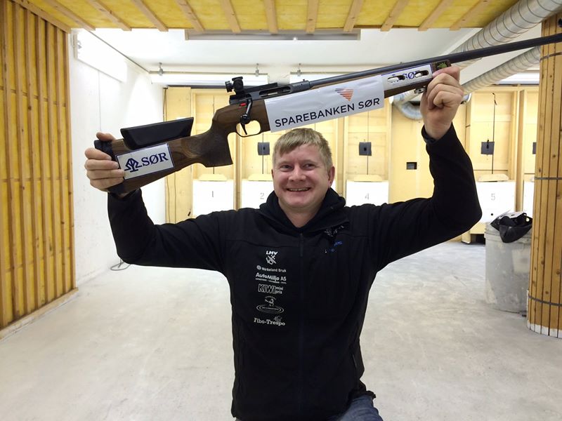 Steinar Skoland vant stevnet på hjemmebanen i Lyngdal med poengsummen 348!