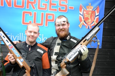 Daniel Sørli leder med 348 og 21 innerblink. Kompisen fikk også 248, men 97