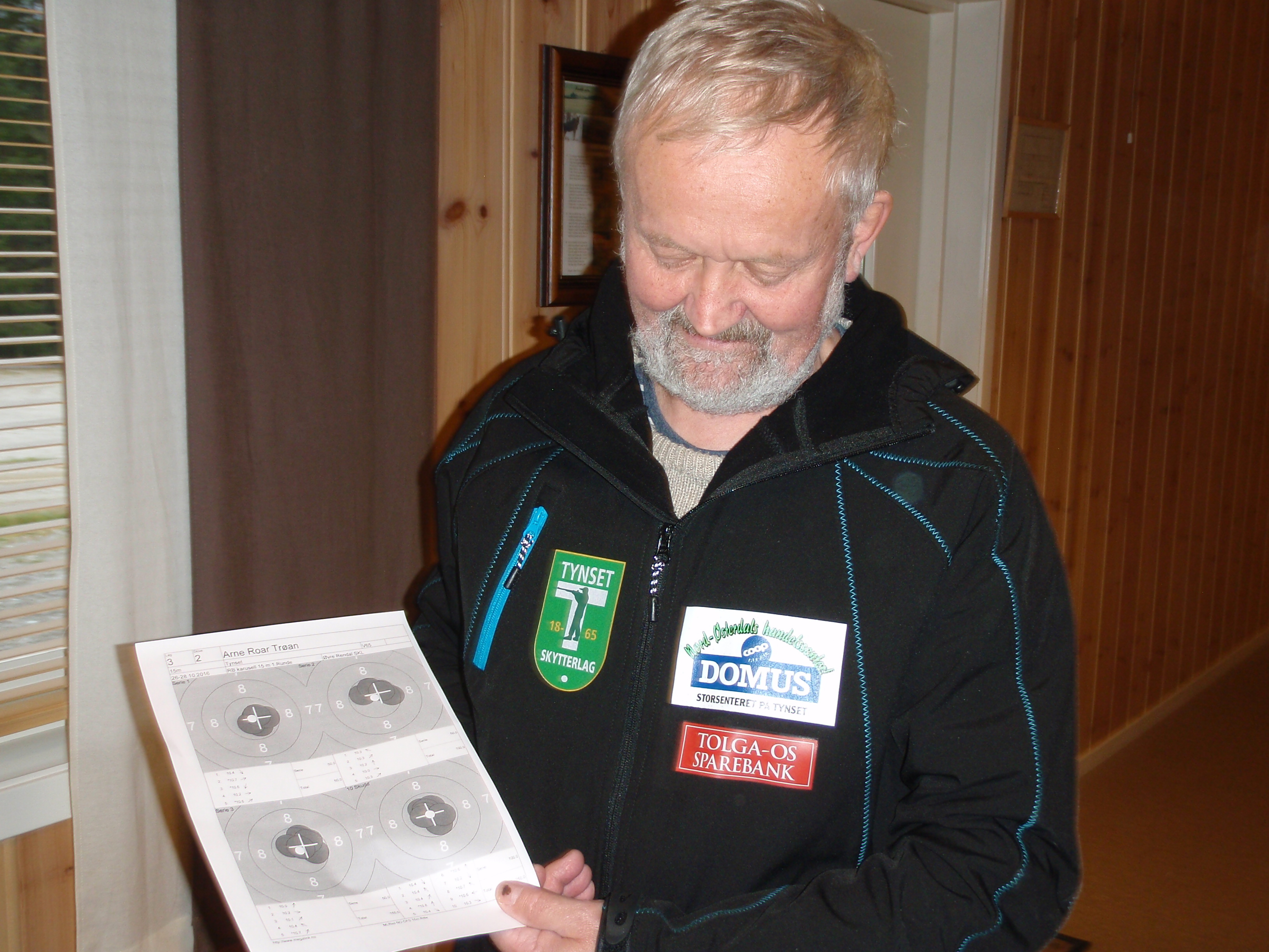 Arne Roar kunne virkelig smile i skjegget etter å ha skutt 250