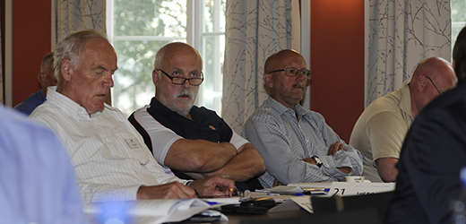 Leiv Reksten og Nordfjord skyttersamlag fikk ikke nok stemmer til å gå over til toårig skytterting.