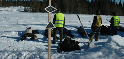 Snø gir muligheter for å lage standplass og kulefang der et ikke er mulig å skyte på barmark